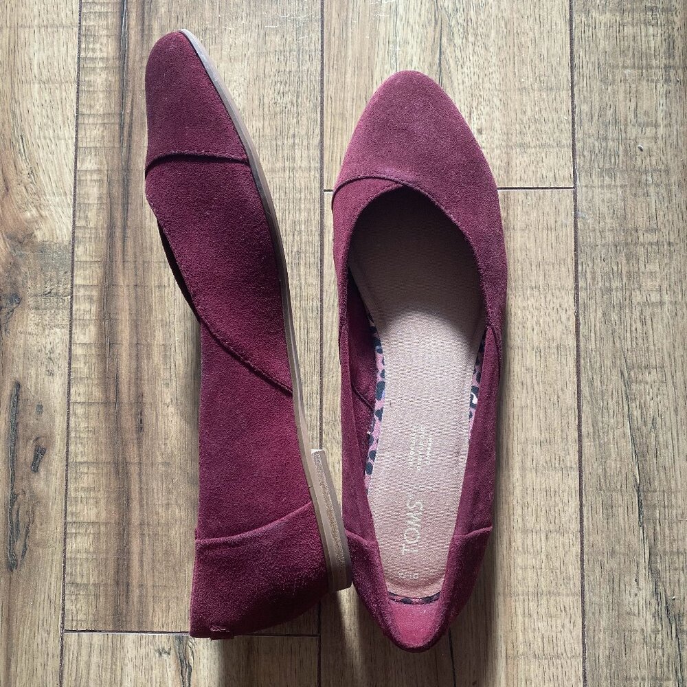 TOMS Julie Neat Ballet Flat Suede Burgundy Size 10